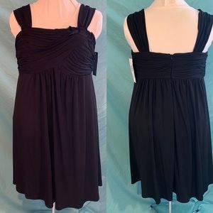 SIGNATURE LBD 18W NWT
